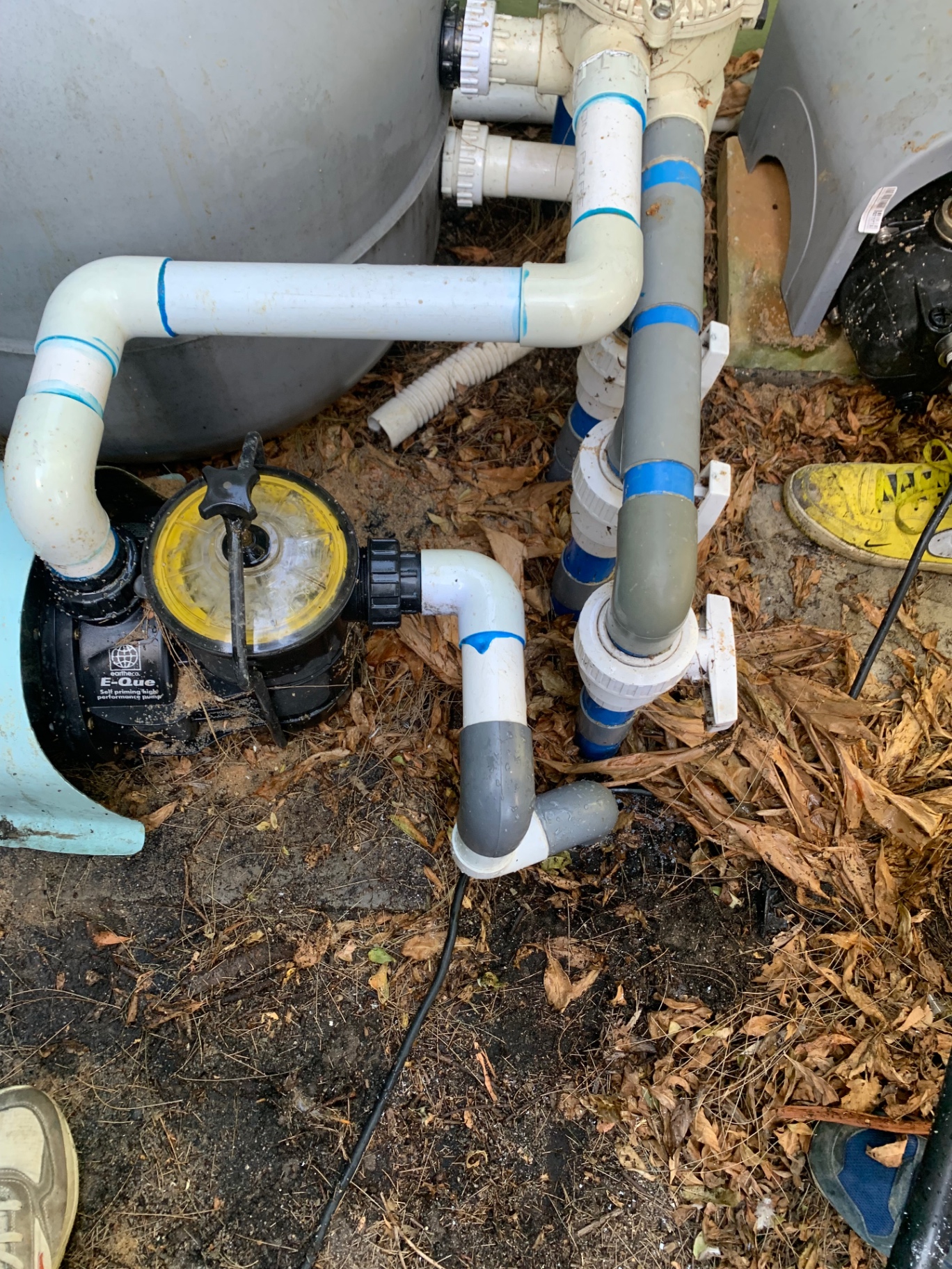Pool pump and sand filter pipework installation